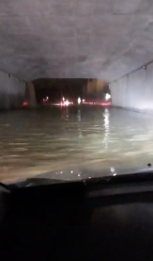 İstanbul Havalimanı girişindeki tüneli de su bastı.