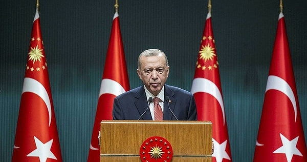 Cumhurbaşkanı Recep Tayyip Erdoğan'ın bugün kabine sonrası yaptığı açıklama ise sosyal medya kullanıcıları tarafından 'bu tartışmayı sonlandıracak' şeklinde yorumlandı.