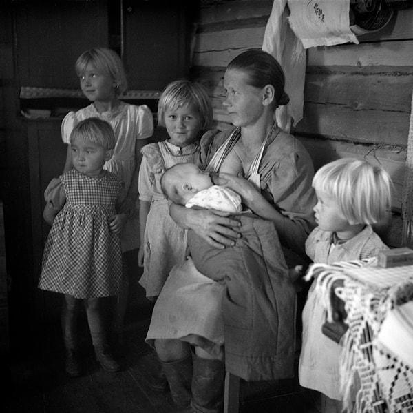 Bu nedenle Finlandiya hükümeti komşu ülkeleri olan İsveç'e, savaş bitene kadar çocukları ağırlayıp ağırlayamayacaklarını sormaya karar verdi.