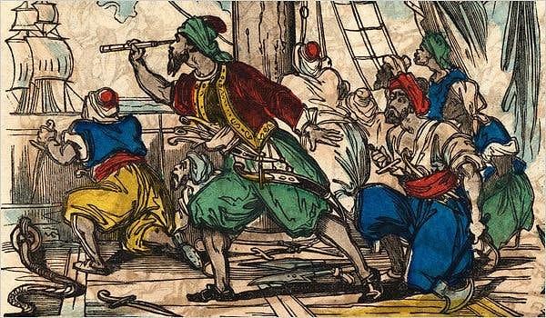 Günümüzde Osmanlı Devleti'nin sembollerinden biri olarak kabul ettiğimiz fesin bizdeki tarihi için çok olmasa da biraz geriye gitmemiz gerekir. Yapılan araştırmalara göre Türkler fesle 16. yüzyılda Cezayirli denizciler vasıtasıyla tanışır.