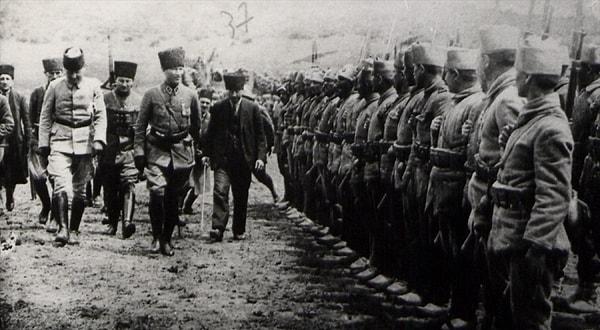 18. Mustafa Kemal Atatürk hangi cephede yer almamıştır?
