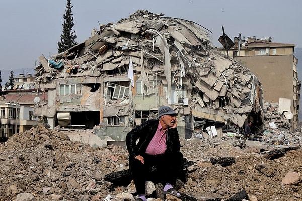Jeoloji Mühendisleri Odası, Türkiye’de 24 ilde her an 7 üzerinde depremin olabileceğini ifade etmişti.