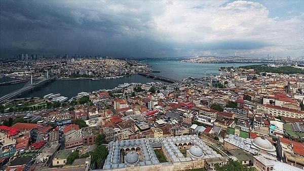 İstanbul’un güney ilçeleri olarak Kadıköy, Üsküdar, Maltepe, Kartal ve Pendik dikkat çeken yerleşim yerleri.