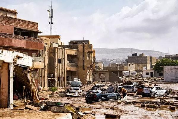 Libya'da yaşanan büyük sel felaketi, olası bir İstanbul depreminin barajlar üzerinde etkili olup olmayacağı sorusunu gündeme getirdi.