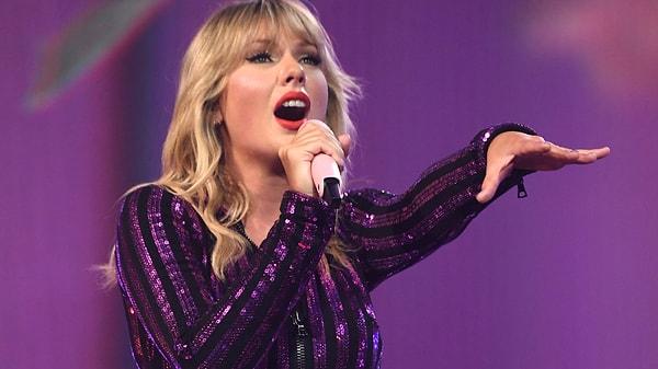Ancak geceye damgasını vuran en önemli isim ünlü şarkıcı Taylor Swift oldu.