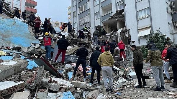 Prof. Dr. Şerif Barış: "6.7 veya 6.8’lik depremde kaos, kargaşa, yıkım ve ölümlere sebebiyet verir. Sürekli İstanbul’a odaklı konuşulması da üzücü."