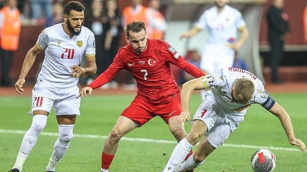 Milli Takım'ın EURO 2024 Elemeleri'nde Ermenistan ile Eskişehir'de berabere kalınmasının ardından Stefan Kuntz, eleştirilerin merkezindeki isim haline gelmişti.