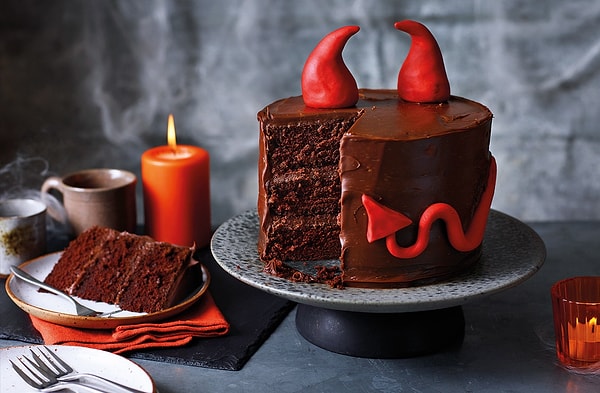 Devil's food cake