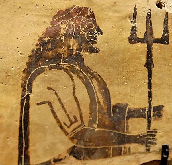 8. MÖ 550'li yıllarda Korint antik uygarlığından kalma 3 uçlu mızrak tutan Poseidon çizimi.