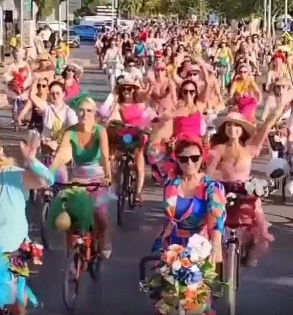 Marmaris, Çorlu, Edirne, Elazığ, İzmir gibi birçok ilde düzenlenen 'Süslü Kadınlar Bisiklet Turu' renkli görüntülere sahne oldu.