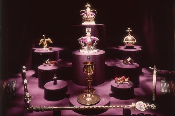 11. Kraliyet Mücevherleri Birleşik Krallık'ta sanal bir tura çıkacak.