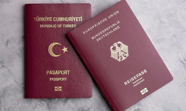 Türkiye’de yaşanan vize krizi sürüyor. Bırakın normal vatandaşı, ünlü sanatçılar, ünlü bilim insanları bile konsolosluklardan vize alamıyor.