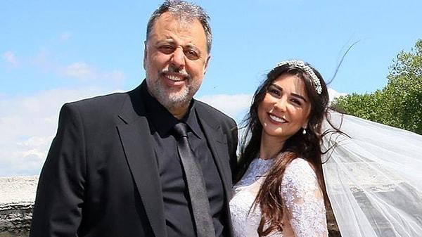 2014 yılında dünyaevine girdiği ünlü yönetmen Hamdi Alkan ile, 2022 yılının Mart ayında boşandıklarını açıklamışlardı.