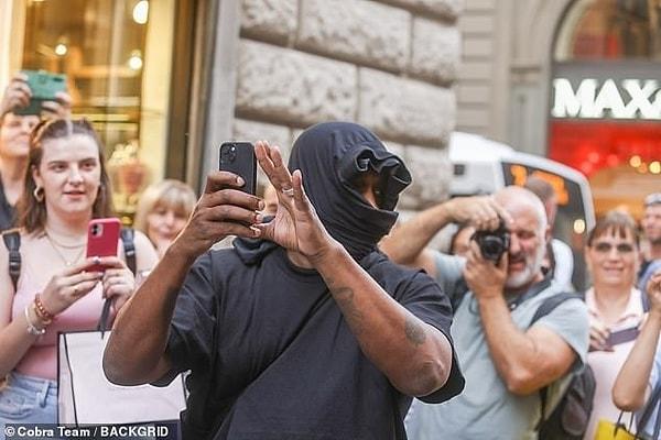 Mask-Wearing Against Italian Law?