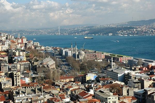 Türkiye'de konut sahipliği oranı TÜİK tarafından 2022'de yüzde 56,7 olarak açıklanırken, yıllar içindeki değişimde dikkat çekmişti.