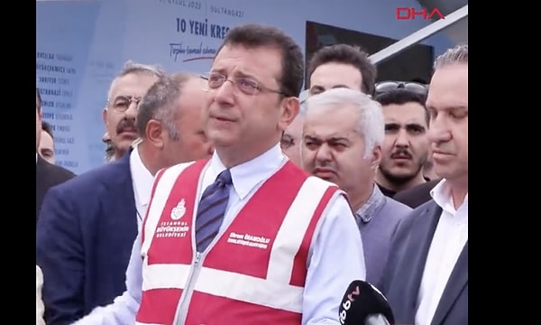 İstanbul Büyükşehir Belediye (İBB) Başkanı Ekrem İmamoğlu, İstanbul'da yapılacak 10 kreşin temel atma töreni için bugün kameralar karşısındaydı.