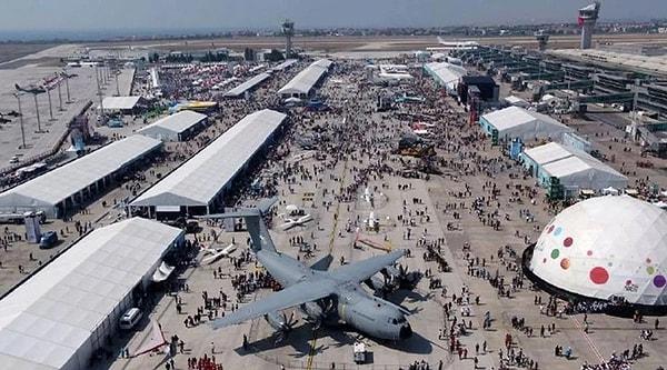 Bugün itibariyle kapılarını açan TEKNOFEST İzmir, 27 Eylül-1 Ekim tarihlerinde Çiğli Havalimanında ziyaret edilebilecek.