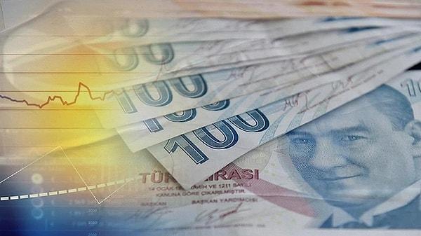Dolar, Türk Lirası karşısında 27,64 seviyesine yükselerek tüm zamanların rekorunu kırdı.