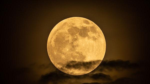 29 Eylül'de, 6° Koç burcunda bir dolunayla karşı karşıya kalacağız.