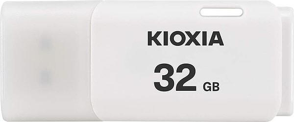 6. Kioxia TransMemory 32GB U202 USB 2.0