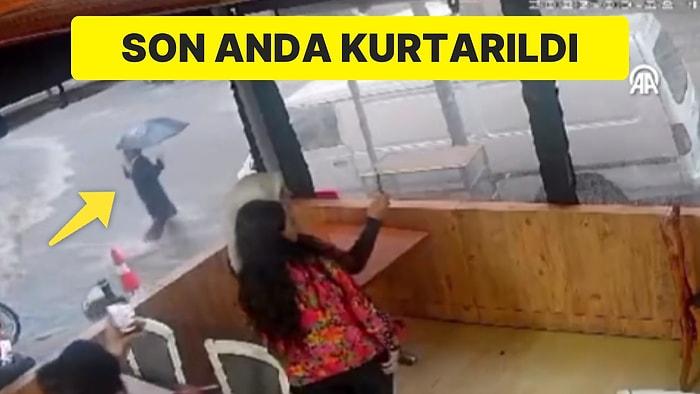 İstanbul’da Sel Sularına Kapıldı, Son Anda Vatandaşlar Tarafından Kurtarıldı