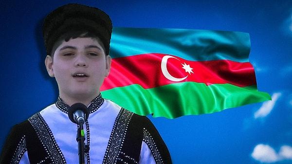 Kenan Bayramov, 2021 yılında Harı Bülbül Festivali’nde seslendirdiği Bayatı Şiraz ile dünyada büyük yankı uyandırdı.