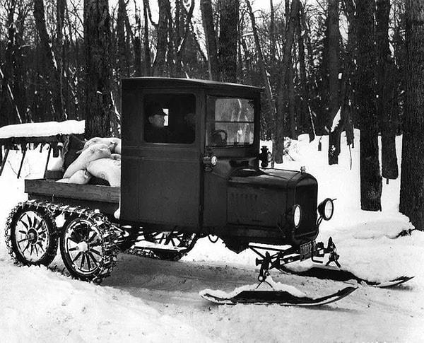 6. Ford T kar sürümü. (1920)
