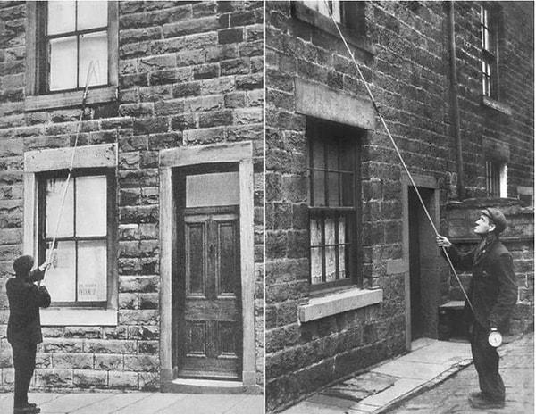 7. Alarmlardan önce insanları uyandırmak için uzun sopalarla pencereleri tıklatma İngiltere'de ve İrlanda'da yaygın bir meslekti. (1920)