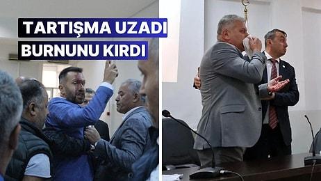 Belediye Meclisinde Kavga Çıktı! MHP'li Üye CHP'li Üyenin Burnunu Kırdı!