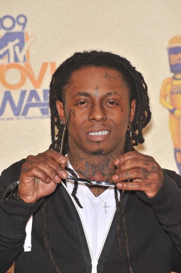 10. Lil Wayne malumunuz...