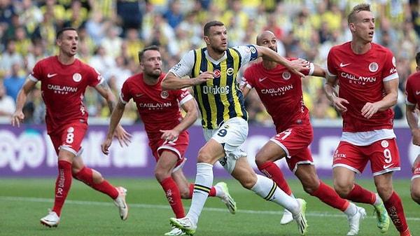 10. Fenerbahçe'nin konuğu Antalyaspor. Sarı-lacivertli ekibin galibiyetine verilen oran: 1.25. Hesabımızın bakiyesi 25.615 TL'ye ulaştı.
