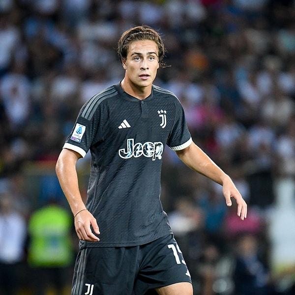 Juventus forması giyen 18 yaşındaki forvet Kenan Yıldız, A Milli Takım aday kadrosuna alındı.