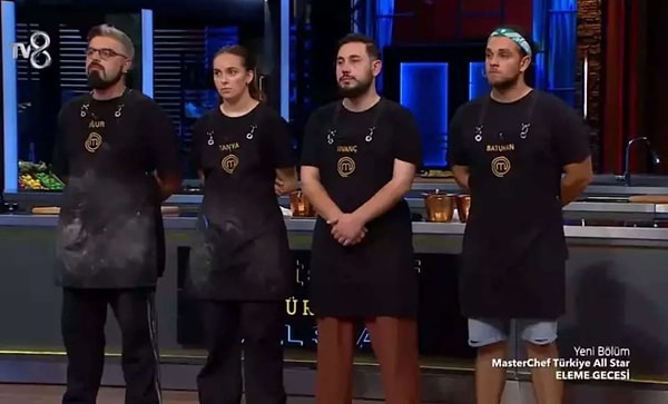 MasterChef All Star'da eski şampiyonların da katılmasının ardından hiç de beklenmeyen bir eleme gerçekleşti.