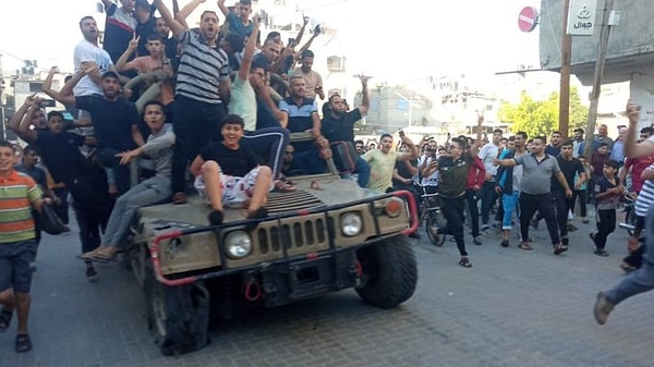 İsrail tarafından işgal altında tutulan Filistin’in Gazze kentinde şiddetli olaylar yaşanıyor.