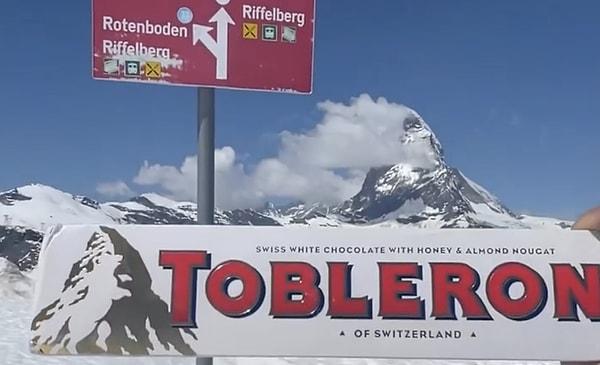 İsviçre ile İtalya sınırındaki Monte Rosa bölgesinde yer alan Matterhorn Dağı'na doğru yola çıkan gezgin yanına bir de Toblerone aldı.