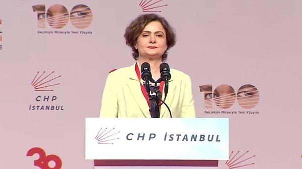 "Değişim" tartışmalarının damga vurduğu kongrede, kürsüye çıkan mevcut CHP İstanbul İl Başkanı Canan Kaftancıoğlu ise yuhalandı.