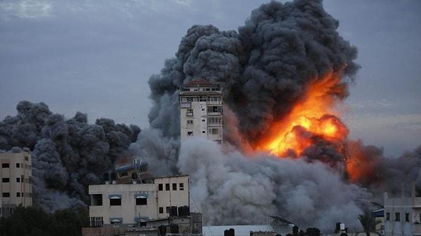 Gazze'de yaşanan olay, bugünün en acı olayıdır diyen Arınç,