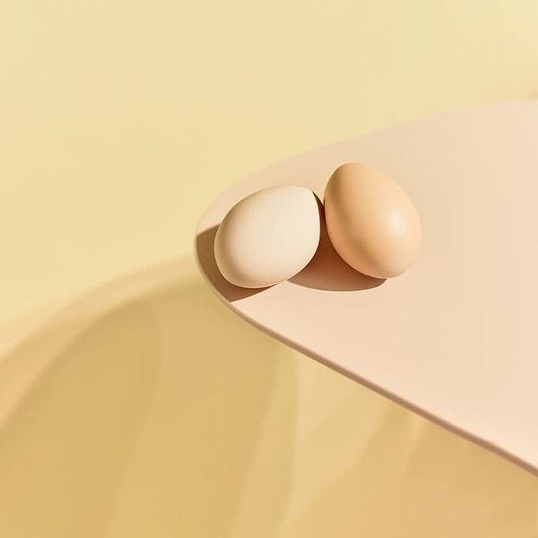 6. "The Project Egg-Serie" — By Mieke Dalle