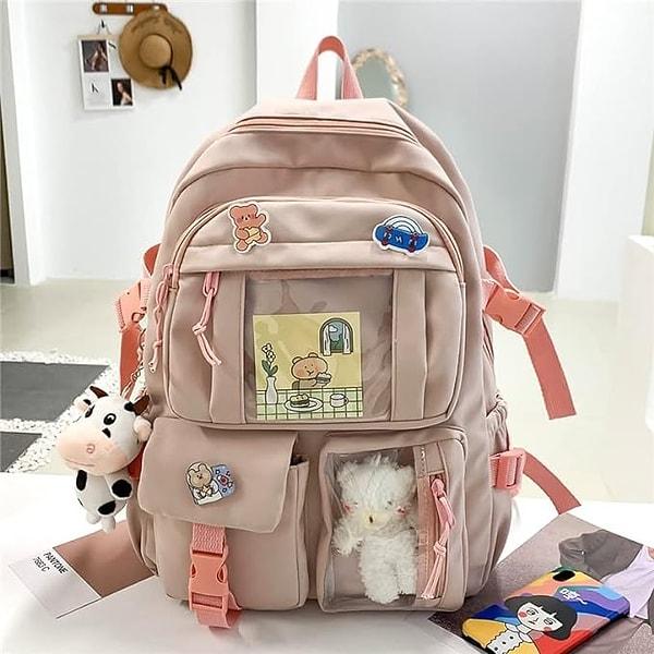 9. Son derece sevimli tasarıma sahip bir okul çantasından daha motive edici ne olabilir ki?