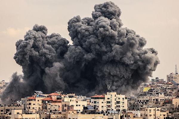 7 Ekim'de başlatılan İsrail-Filistin savaşında çatışmalar şiddetlendi. Gazze şeridi tam ablukaya alındı. İki taraftan da sivil can kayıpları artıyor.