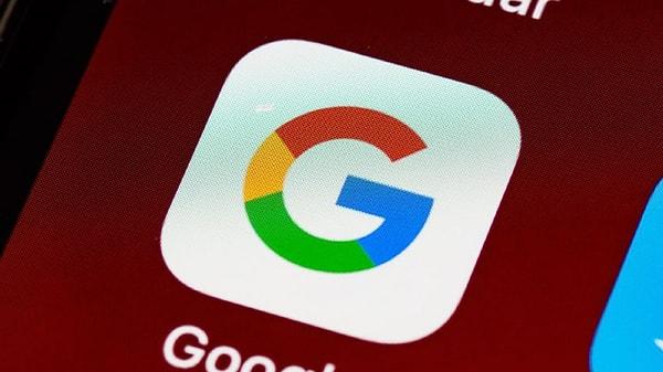ABD merkezli teknoloji devi Google, bu yılın mayıs ayında ilk kez kullanıma sunduğu yeni şifresiz geçiş anahtarı teknolojisini yaygınlaştırma çalışmalarına tüm hızıyla devam ediyor.