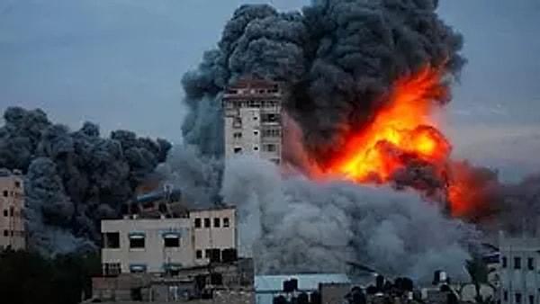 Filistin Sağlık Bakanlığı'ndan yapılan yazılı açıklamada, İsrail'in 7 Ekim'den bu yana Gazze'ye düzenlediği saldırılarda 1203 kişinin yaşamını yitirdiği, 5 bin 763 kişinin yaralandığı kaydedildi. BM verilerine göre 338 binden fazla Filistinli yerinden oldu.