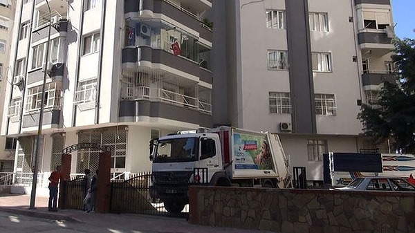 Yaşlı kadının son yıllarda Alzheimer hastası olduğu ortaya çıktı.