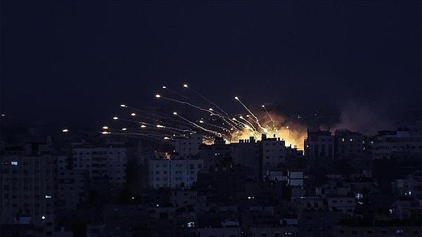 "Gazze'de hukuk da İsrail tarafından yok sayılmaktadır. İsrail, sistematik şekilde sivilleri hedef almaktadır. Fosfor bombalarının da sivil nüfus üzerinde kullanılması İsrail'in savaş suçu işlediğinin açık delili konumundadır."
