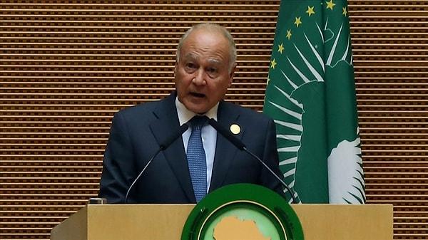 Arap Birliği Genel Sekreteri Ahmed Ebu Gayt, Gazze'lilerin yerlerinden edilmesini 'insanlık suçu' olarak nitelendirdi.