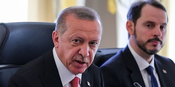 Cumhurbaşkanı Erdoğan'ın damadı, yaptığı Enerji ve Hazine ve Maliye Bakanlıklarıyla olduğu kadar esprili kişiliğiyle de dikkat çeken Berat Albayrak, görevinden affını Instagram üzerinden sonradan silinen ilginç bir paylaşımla istemişti.