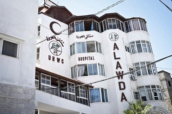 Independent Turkish'in aktardığı habere göre İsrail, Gazze'deki Al-Awda Hastanesi'nin boşaltılması için 2 saat süre verdi. Aksi takdirde saldırıların yönü hastanenin olduğu bölgeye yönelebilir.
