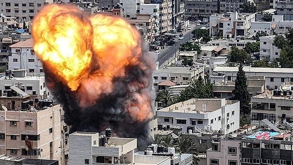 Gazze’deki İçişleri Bakanlığı, konvoya yapılan saldırıda 70 kişinin hayatını kaybettiği, yüzlerce kişinin ise yaralandığını açıkladı.