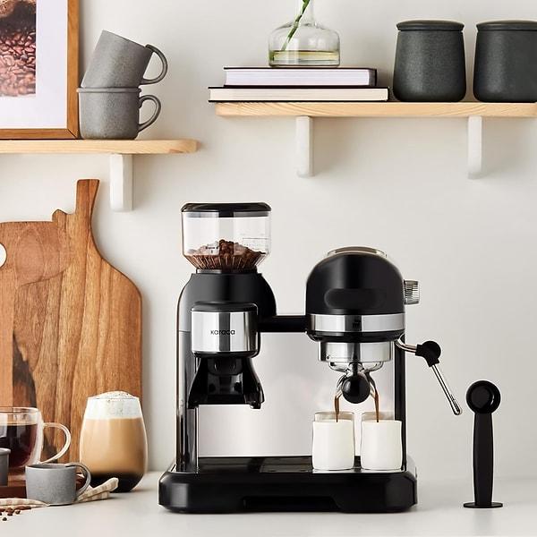 1. Karaca Coffeemaid Kahve Öğütücülü ve Süt Köpürtücülü Espresso Makinesi