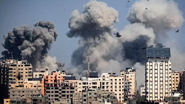Sonrasında İsrail ile Filistin arasında yaşanan çatışmalar savaşa dönmüştü. İsrail’in, Gazze’ye düzenlediği hava saldırılarında yaklaşık 2 bin 500 kişi hayatını kaybetti.